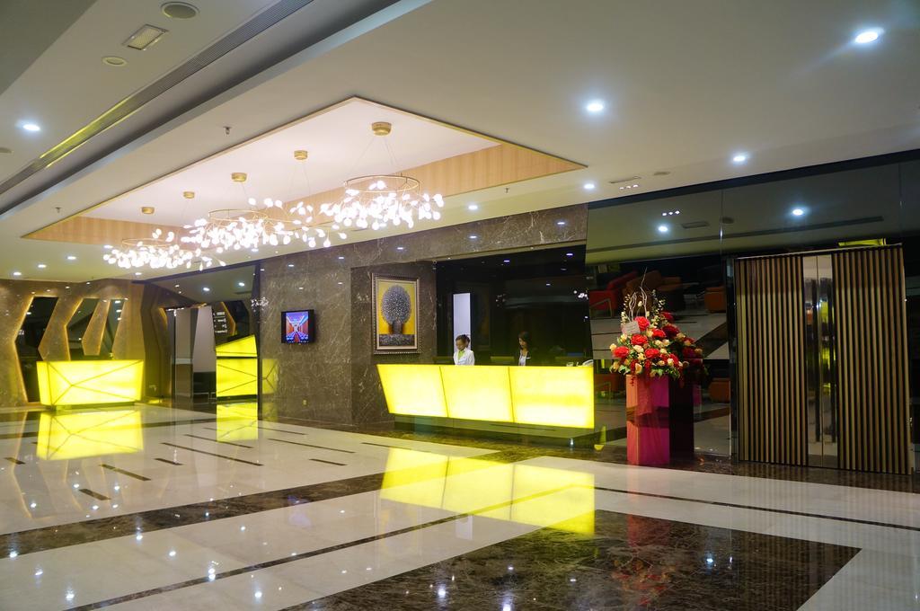 בינטולו Greens Hotel & Suites מראה חיצוני תמונה